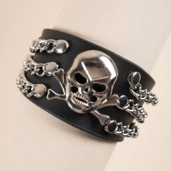Black Leather Silver Skull Cross Bones Chain Wristband